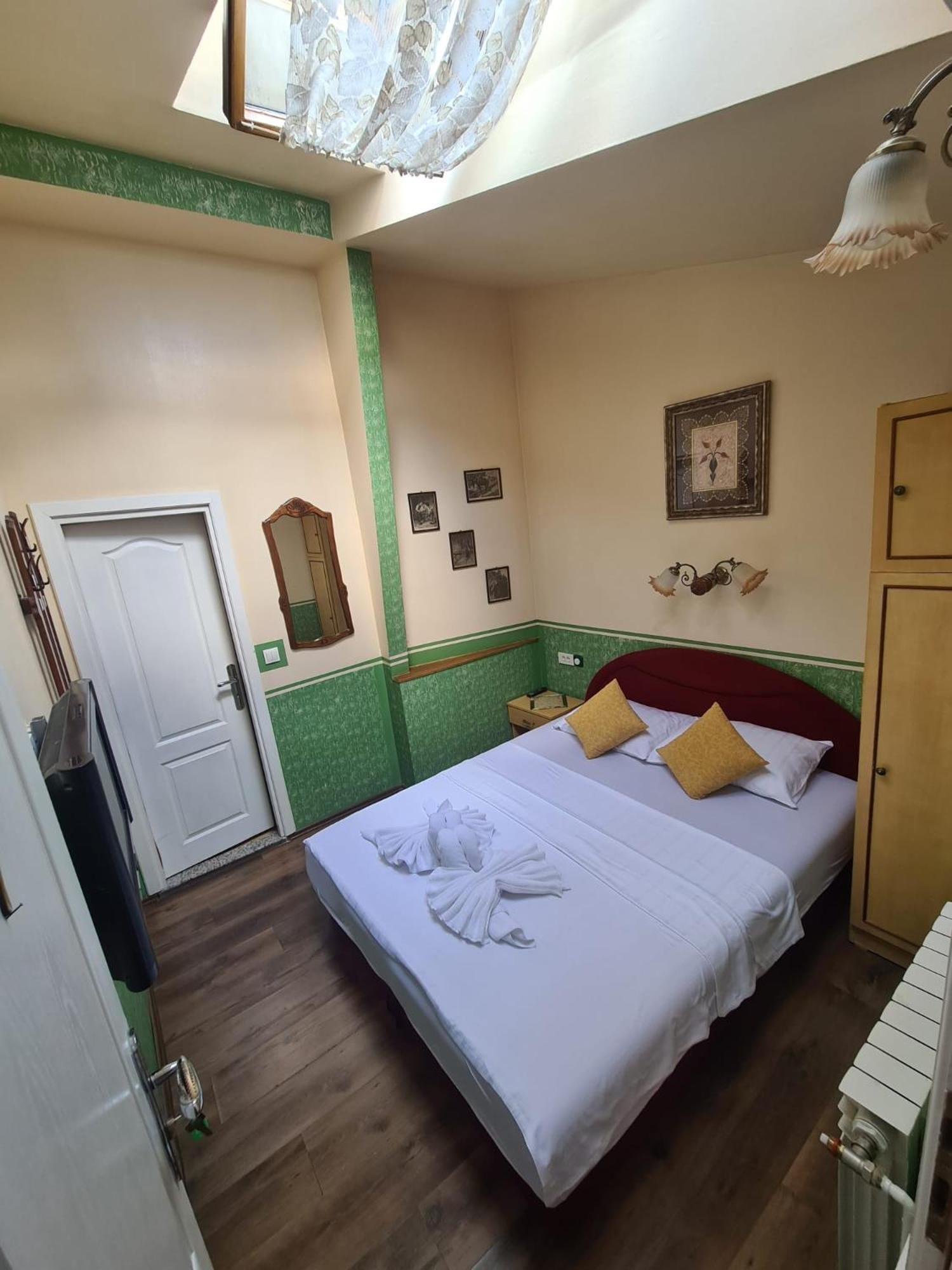 Guesthouse Nia Deluxe سراييفو المظهر الخارجي الصورة