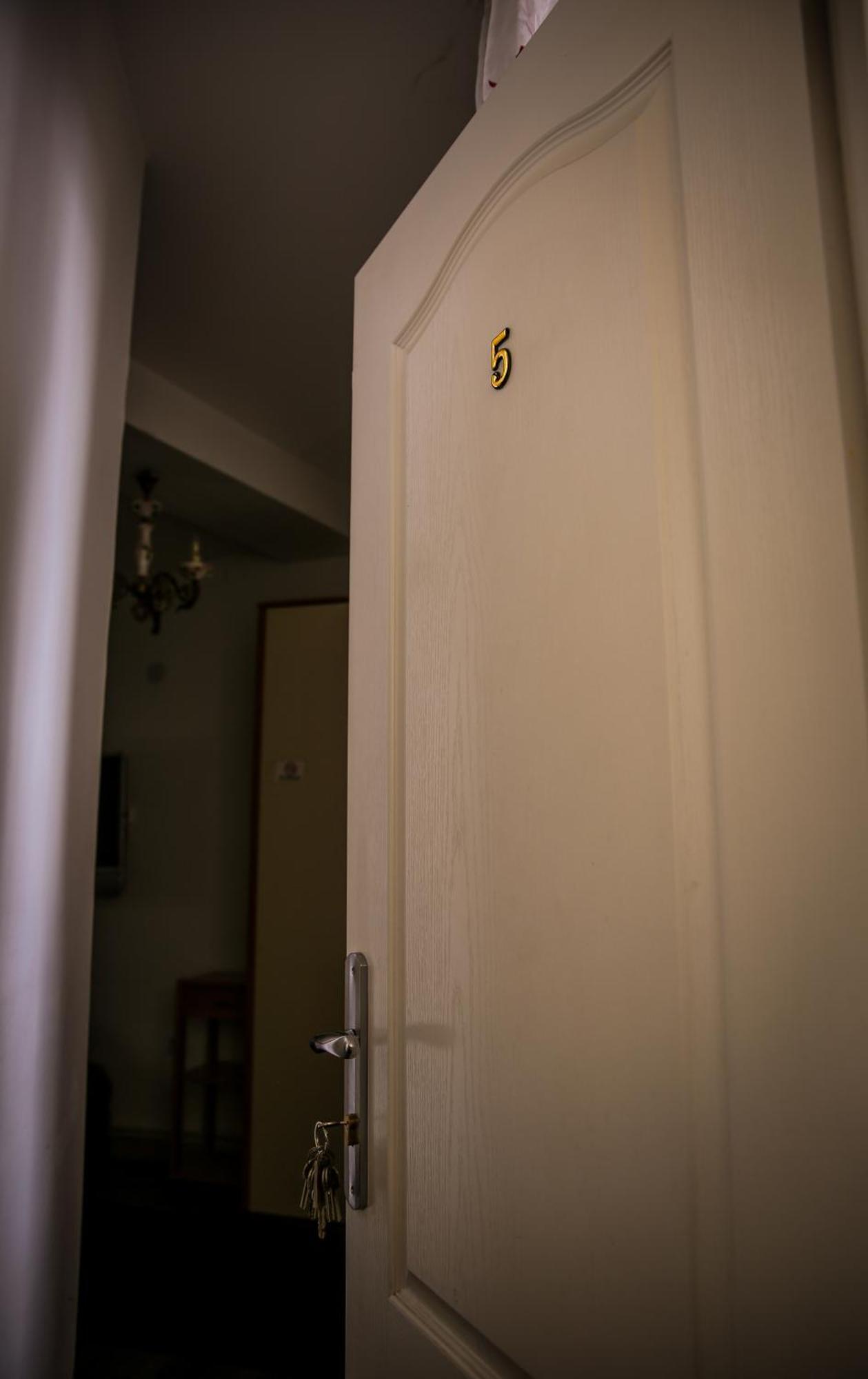 Guesthouse Nia Deluxe سراييفو المظهر الخارجي الصورة