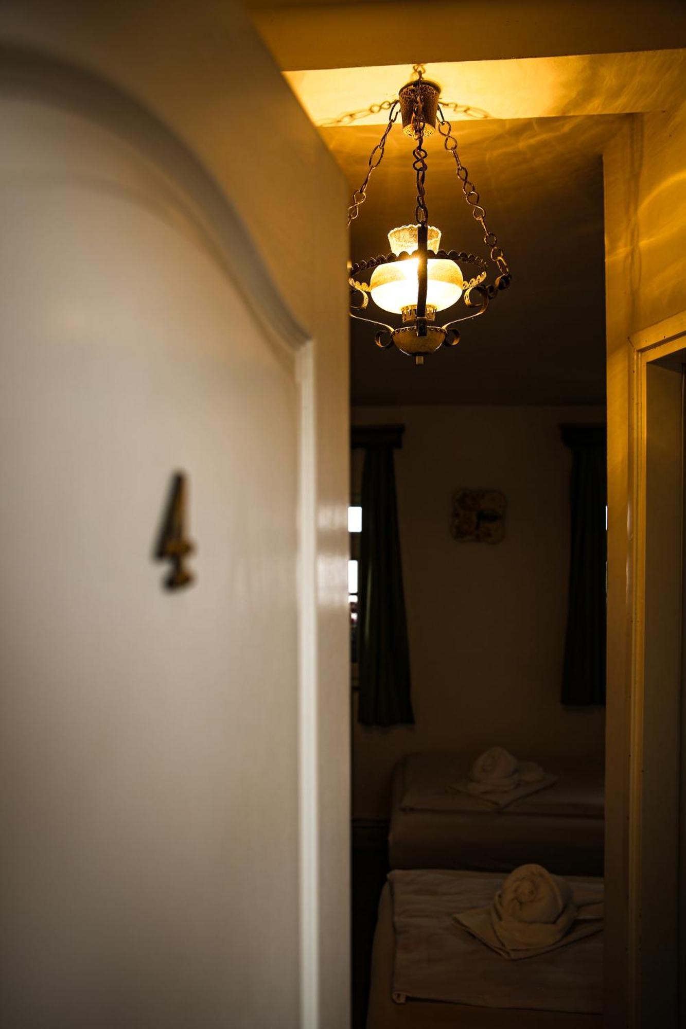 Guesthouse Nia Deluxe سراييفو المظهر الخارجي الصورة